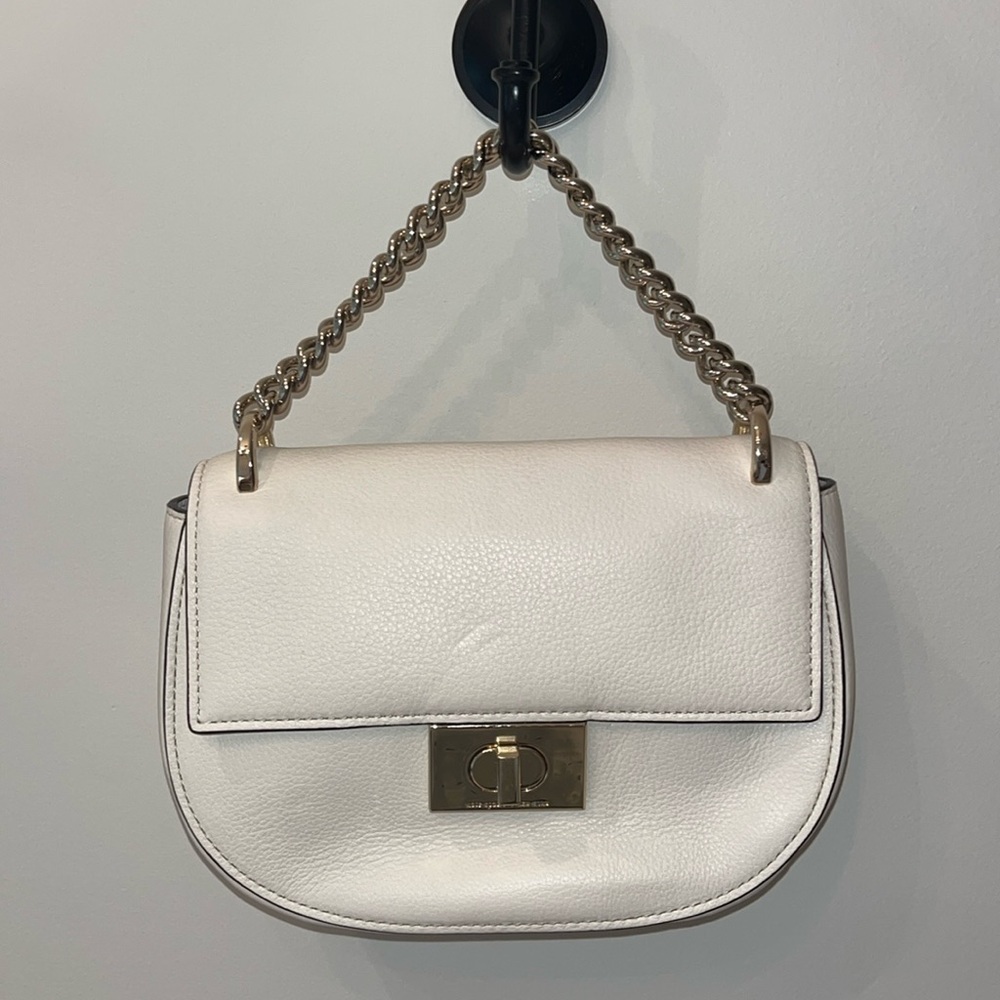 NWT Kate Spade off white with gold accents “Rita” bag​​​​​​